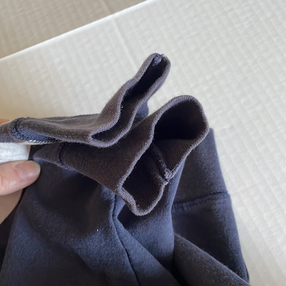 University of Dayton sweat jacket full zipper and front pockets youth 14/16 - Picture 13 of 14